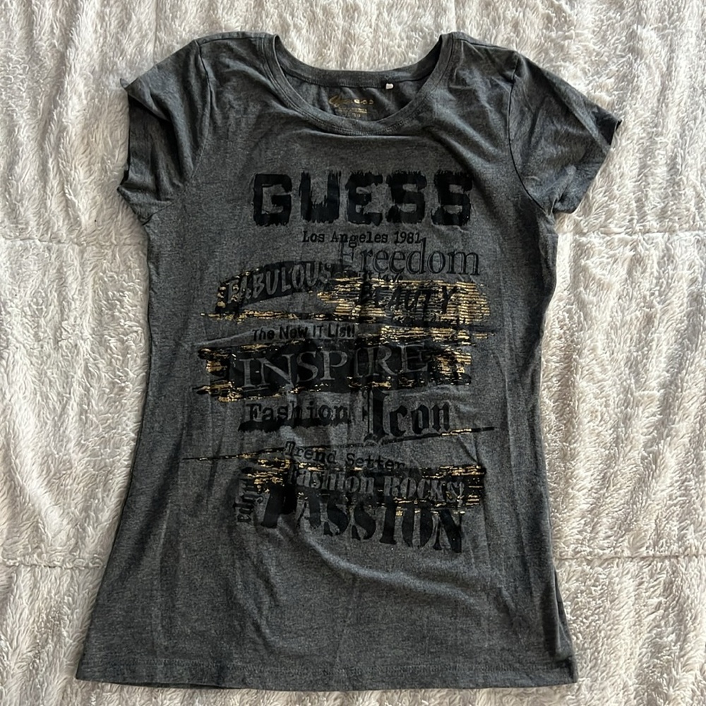 Women’s tops - Lot 10 - 4 piece lot